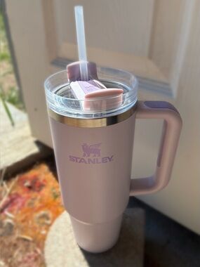30oz Stanley Quencher H2.0 FlowState Tumbler - Soft Orchid